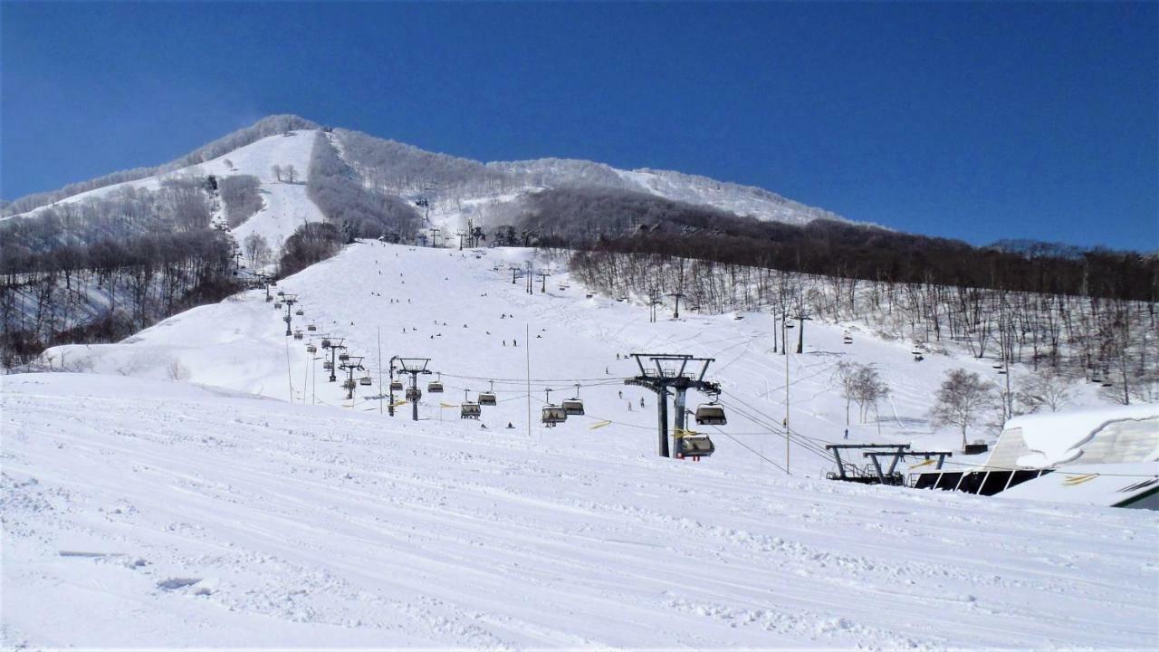Blueberry Pension Madarao Iiyama Exterior foto